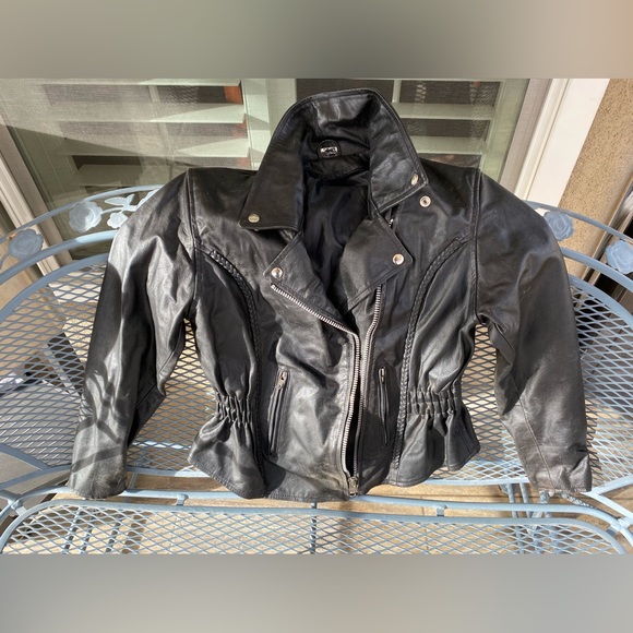 Ladies Harley Davidson Leather Riding Jacket - Picture 3 of 4